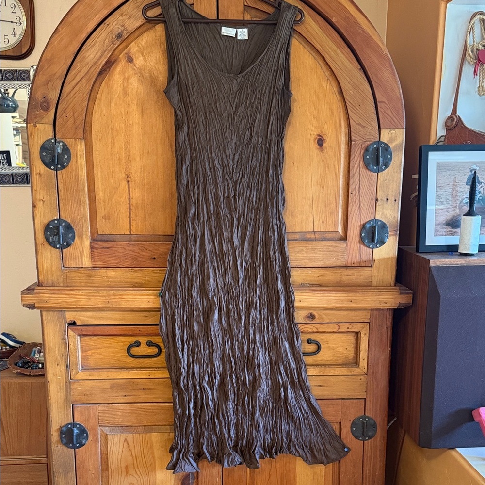 Newport News Brown broomstick Maxi Dress